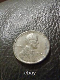 NO MINT MARK 1943 STEEL PENNY Wheat Lincoln WW2 WWII Cent US Money