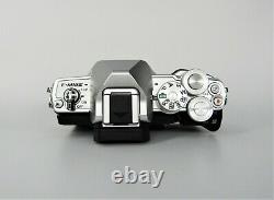 Olympus OM-D E-M 10 Mark lll Digital Camera with14-42+40-150 Lens Kit Near Mint